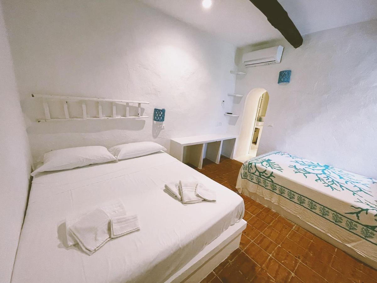 La Casa Del Nespolo Bed and Breakfast Capo dʼOrlando Εξωτερικό φωτογραφία