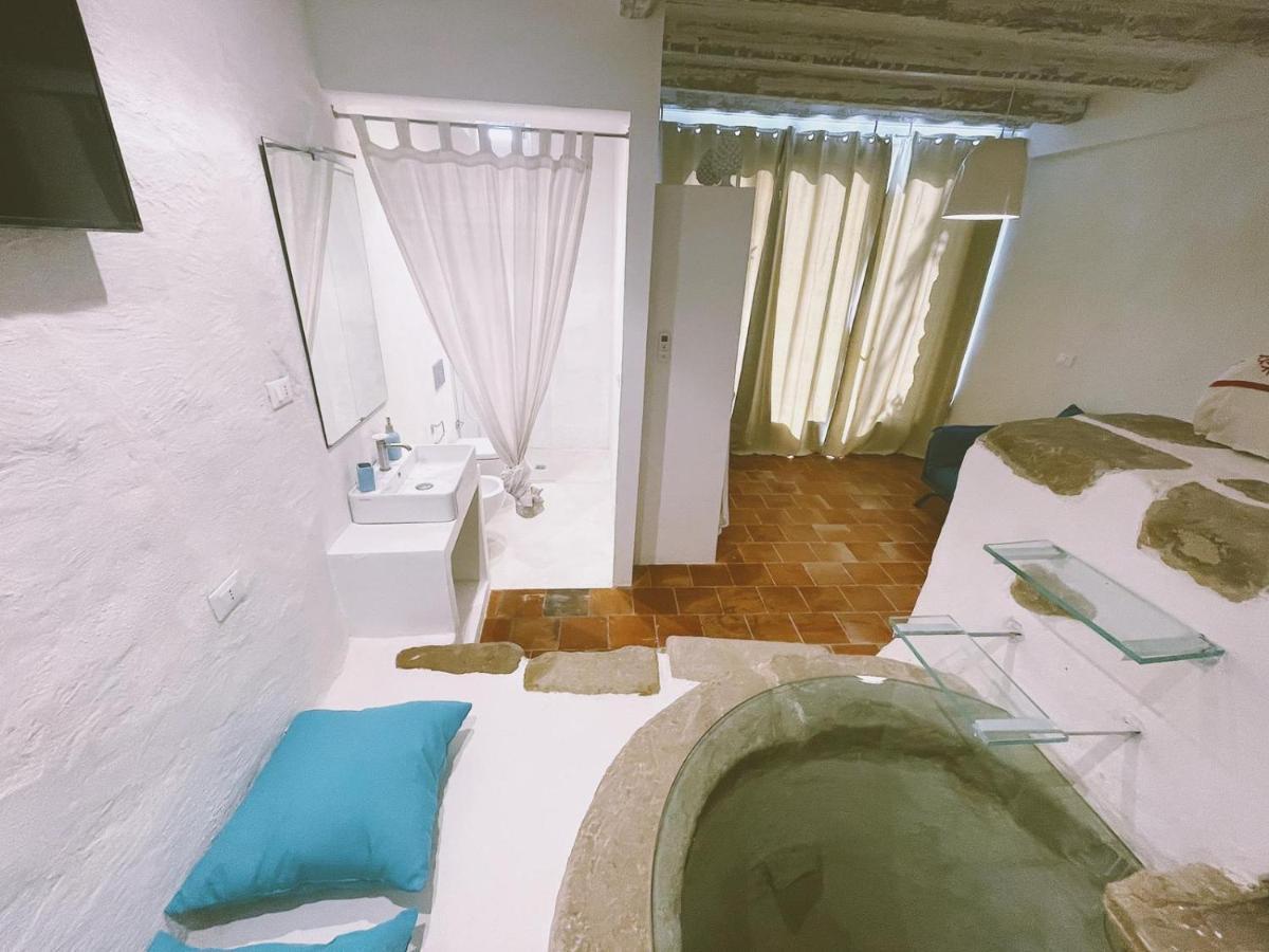 La Casa Del Nespolo Bed and Breakfast Capo dʼOrlando Εξωτερικό φωτογραφία